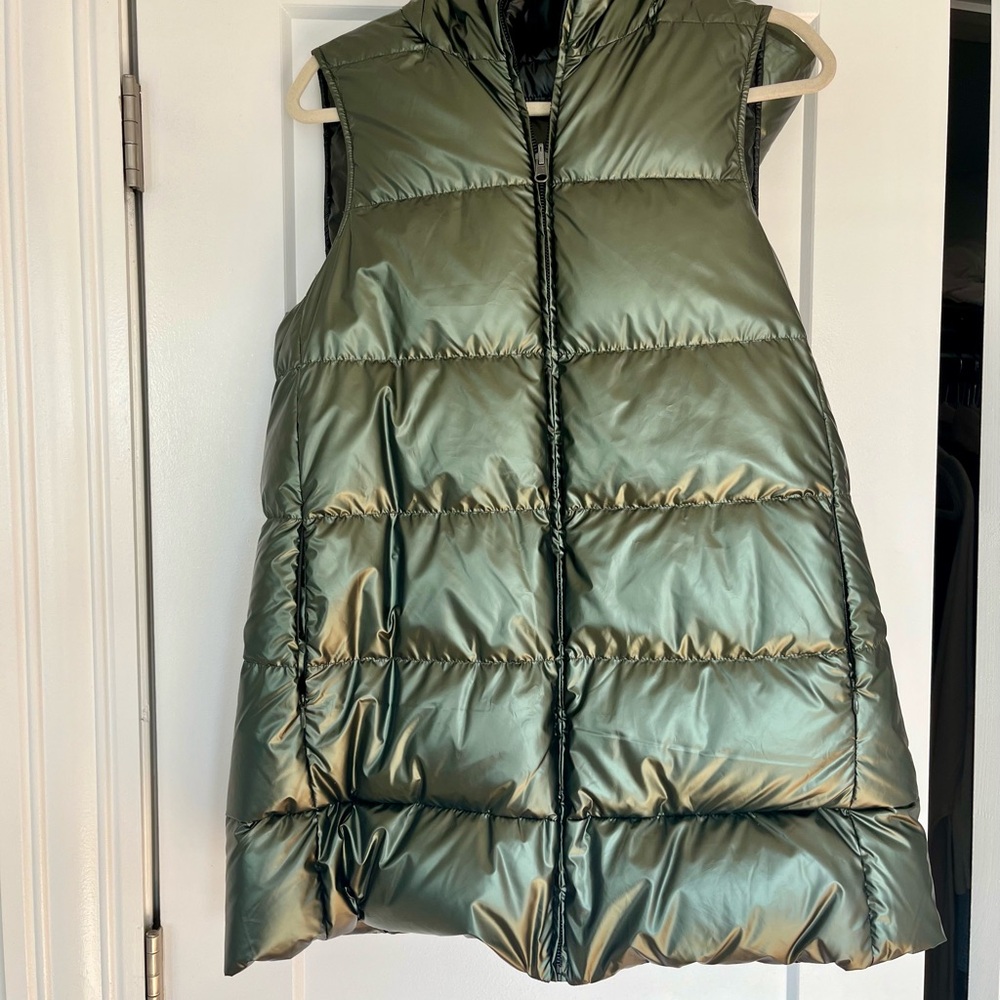 Tuckernuck Reversible Puffer Vest